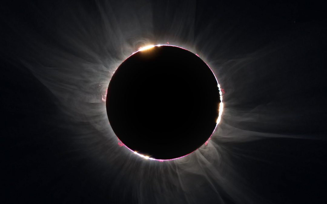 El miércoles 19 de abril a las 10:12 PM tendremos un Eclipse Hibrido